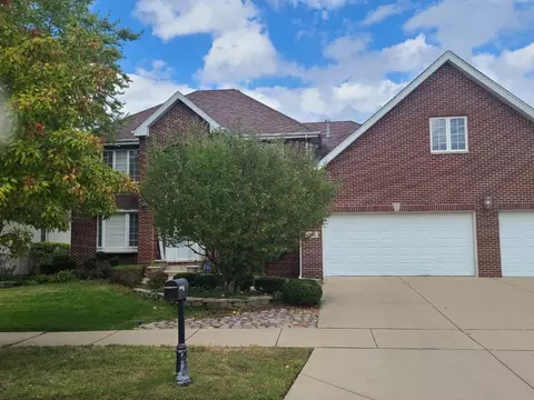 20 E Grandview Dr, South Holland, IL 60473