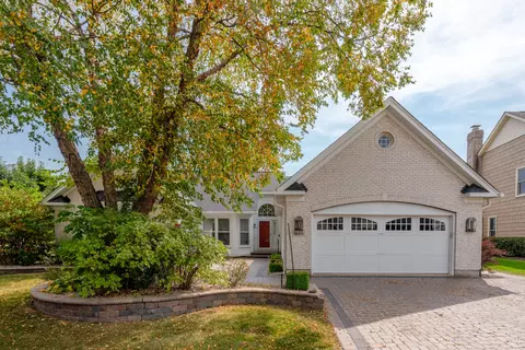 1605 Crowfoot Cir, Hoffman Estates, IL 60169