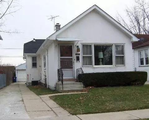 237 Sheridan Ave, Highwood, IL 60040