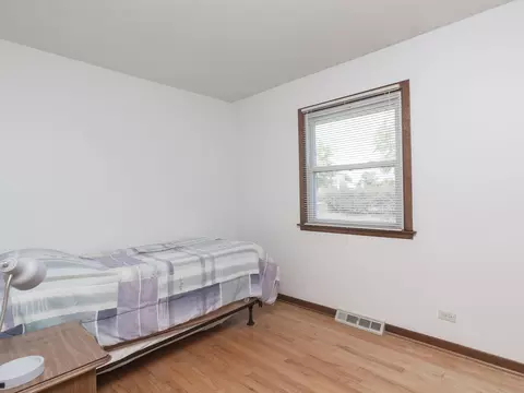 111 E Devon Ave, Bartlett, IL 60103 photo 12