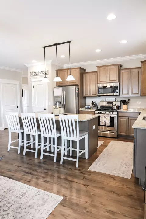 Kitchen - 16415 S Mueller Cir, Plainfield, IL 60586 photo 1 of 2