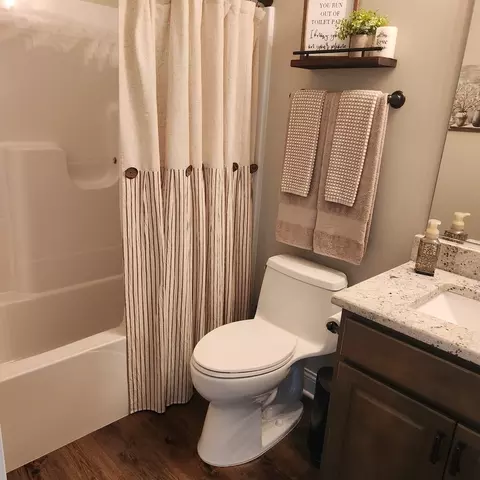 Bath - 16415 S Mueller Cir, Plainfield, IL 60586 photo 5 of 5