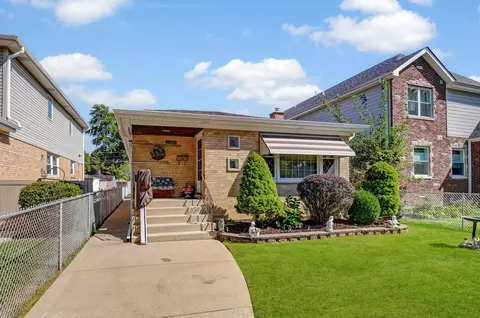 11005 S Albany Ave, Chicago, IL 60655
