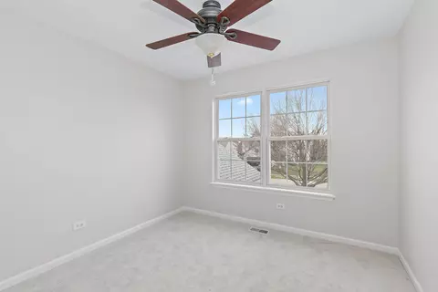 1475 Foxmoor Ln, Elgin, IL 60123 photo 22