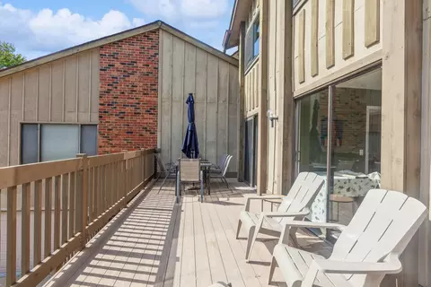 48 Portwine Rd, Willowbrook, IL 60527 photo 14