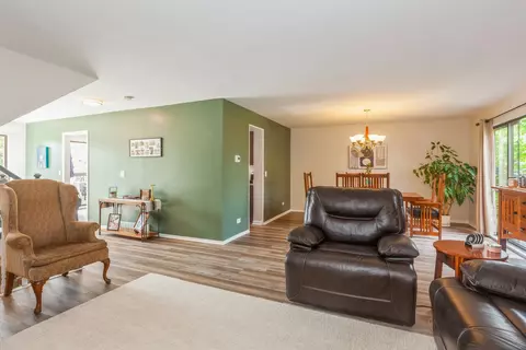 48 Portwine Rd, Willowbrook, IL 60527 photo 5
