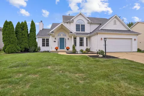 905 Switchgrass Ln, Champaign, IL 61822