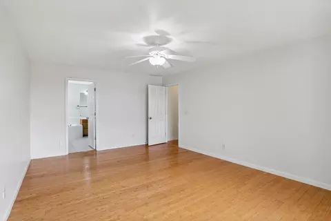 Bedroom - 905 Switchgrass Ln, Champaign, IL 61822 photo 2 of 9