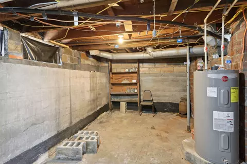 Other - 312 E Springfield Rd, Arcola, IL 61910 photo 6 of 6