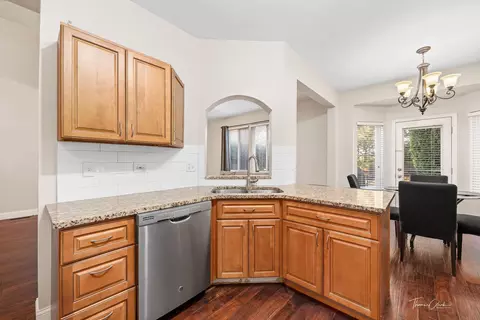 Kitchen - 1088 Delta Dr, Elgin, IL 60123 photo 4 of 4
