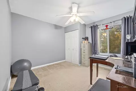 Bedroom - 1088 Delta Dr, Elgin, IL 60123 photo 4 of 4
