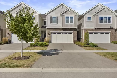 3 W S494 W Barkley Ave, Warrenville, IL 60555