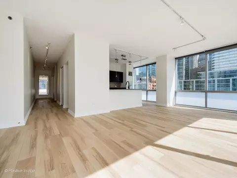8 E Randolph St #1904, Chicago, IL 60601 photo 4