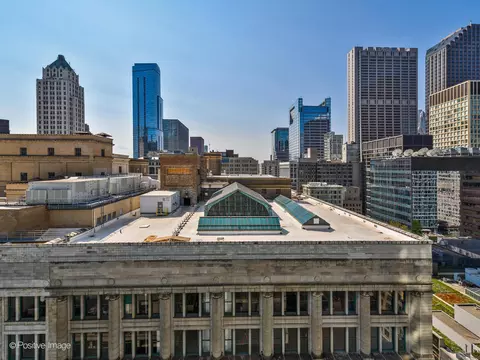 8 E Randolph St #1904, Chicago, IL 60601 photo 17