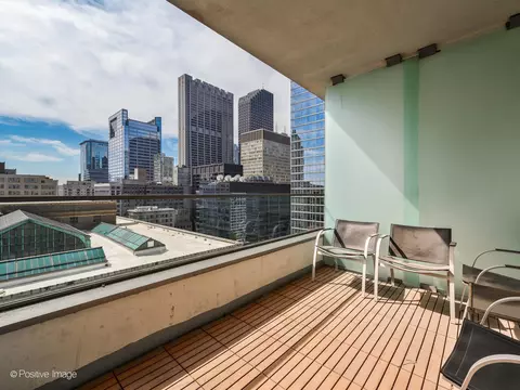 8 E Randolph St #1904, Chicago, IL 60601 photo 10