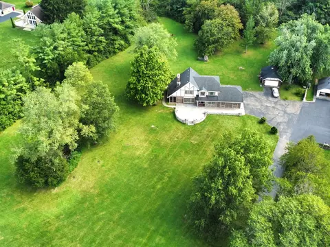 13839 W Bruce Rd, Homer Glen, IL 60491