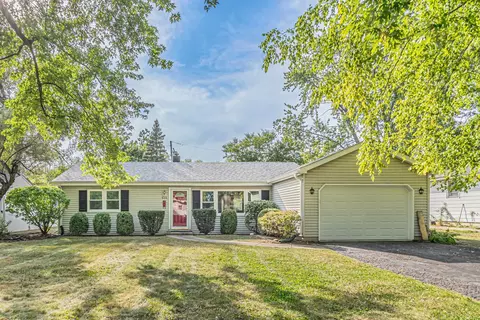 614 Kenilworth St, Grayslake, IL 60030