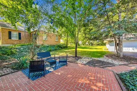 820 Sunset Rd, Wheaton, IL 60189 photo 25
