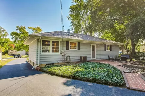 820 Sunset Rd, Wheaton, IL 60189 photo 24