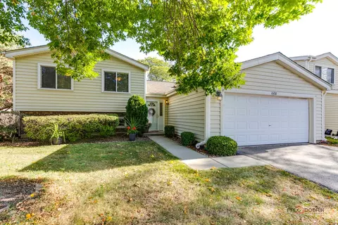 668 Claridge Cir, Hoffman Estates, IL 60169