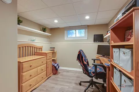 668 Claridge Cir, Hoffman Estates, IL 60169 photo 20