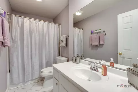 668 Claridge Cir, Hoffman Estates, IL 60169 photo 19