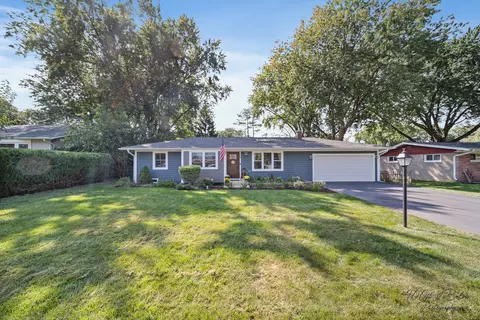 3709 Anne St, Mchenry, IL 60050