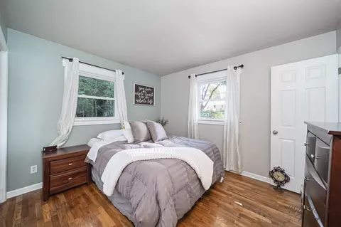 Bedroom - 3709 Anne St, Mchenry, IL 60050 photo 2 of 2