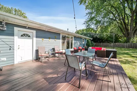 Exterior - 3709 Anne St, Mchenry, IL 60050 photo 3 of 7