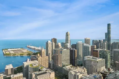 161 E Chicago Ave #54B, Chicago, IL 60611 photo 27