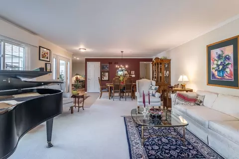 Living - 1 Auburn On Asbury, Rolling Meadows, IL 60008 photo 3 of 7