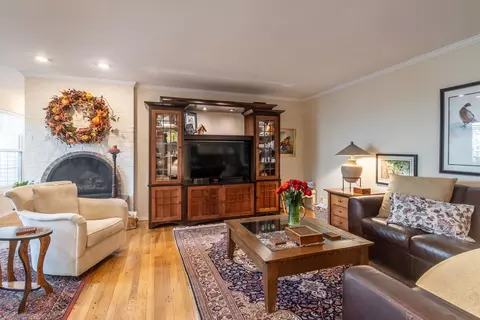 Living - 1 Auburn On Asbury, Rolling Meadows, IL 60008 photo 6 of 7