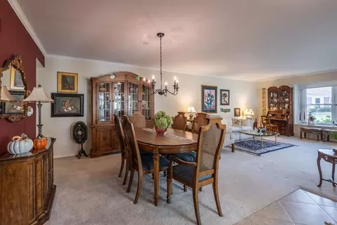 Dining - 1 Auburn On Asbury, Rolling Meadows, IL 60008 photo 1 of 2