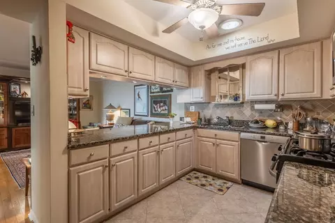 Kitchen - 1 Auburn On Asbury, Rolling Meadows, IL 60008 photo 1 of 3