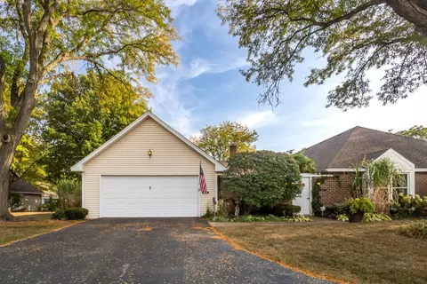 Exterior - 1 Auburn On Asbury, Rolling Meadows, IL 60008 photo 1 of 5