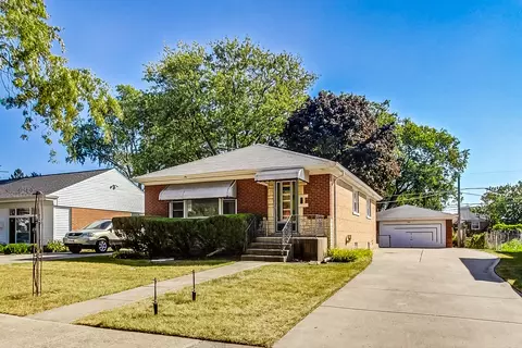 7745 N Harlem Ave, Niles, IL 60714