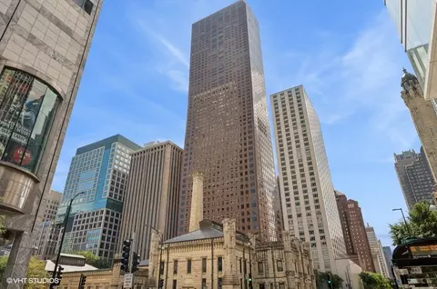 161 E Chicago Ave #50A, Chicago, IL 60611