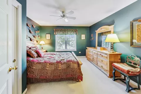 4763 Middle Rd, Gurnee, IL 60031 photo 25