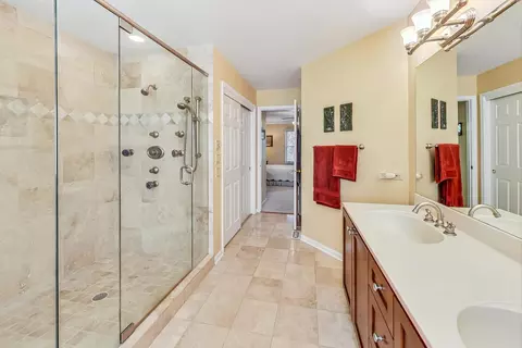 4763 Middle Rd, Gurnee, IL 60031 photo 23