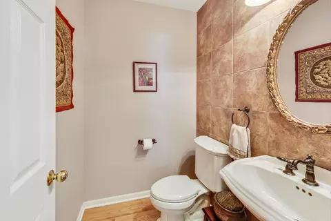 4763 Middle Rd, Gurnee, IL 60031 photo 16