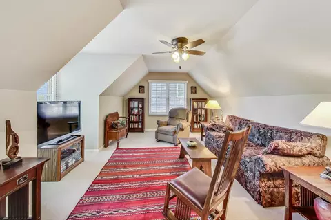 4763 Middle Rd, Gurnee, IL 60031 photo 26