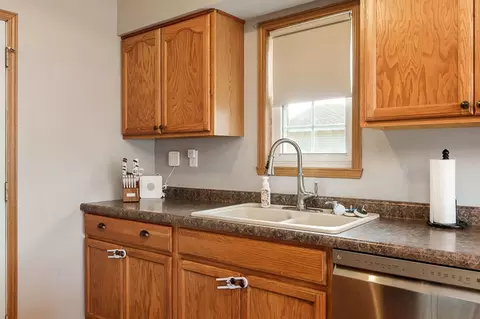 Kitchen - 409 Fox Dr, South Beloit, IL 61080 photo 3 of 5