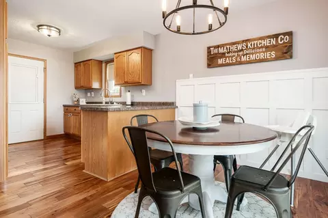Dining - 409 Fox Dr, South Beloit, IL 61080 photo 2 of 2