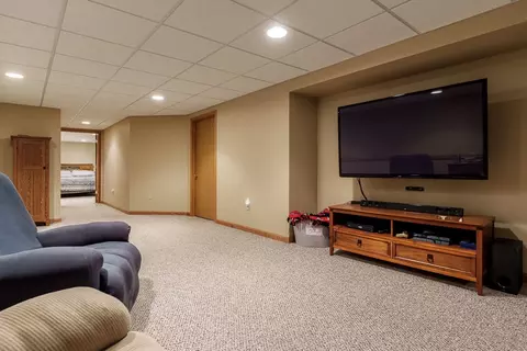 Other - 409 Fox Dr, South Beloit, IL 61080 photo 7 of 8