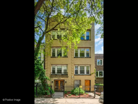 2237 N Clifton Ave, Chicago, IL 60614