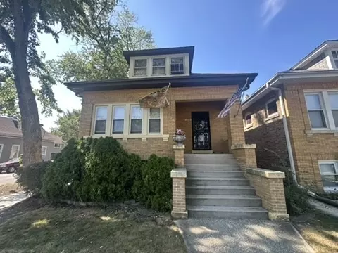 1348 Wenonah Ave, Berwyn, IL 60402