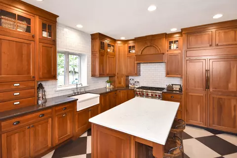 Kitchen - 2708 Stevenson Dr, Bloomington, IL 61704 photo 9 of 15