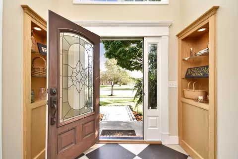 Entry Way - 2708 Stevenson Dr, Bloomington, IL 61704 photo 1 of 4