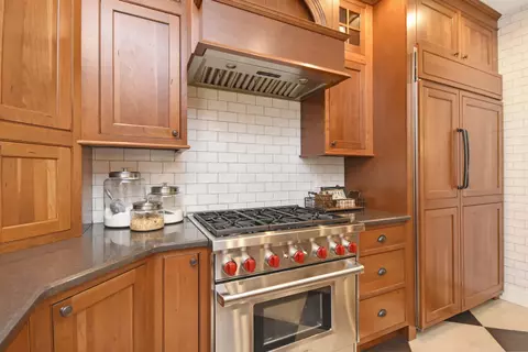 Kitchen - 2708 Stevenson Dr, Bloomington, IL 61704 photo 3 of 15