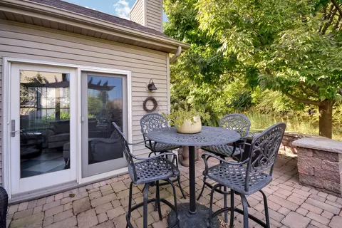 Exterior - 2708 Stevenson Dr, Bloomington, IL 61704 photo 7 of 11
